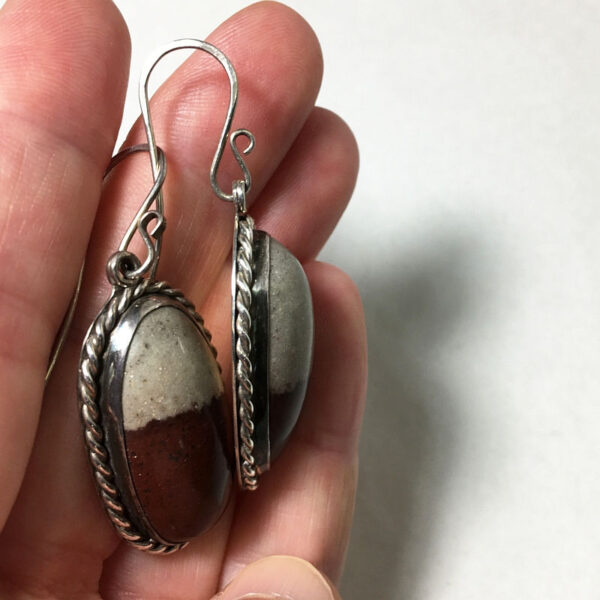 Shiva Lingam Stone Earrings - Image 4